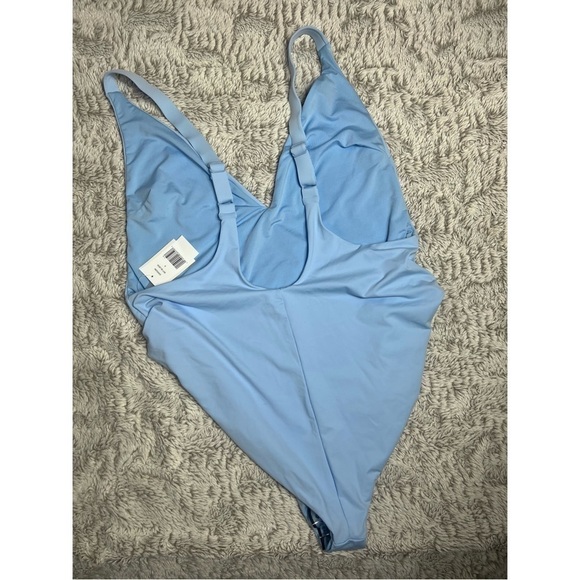 Good American Light Sky Blue Plunge V-Neck One Piece Swimsuit Size 6 XXXL 3X - Picture 5 of 6